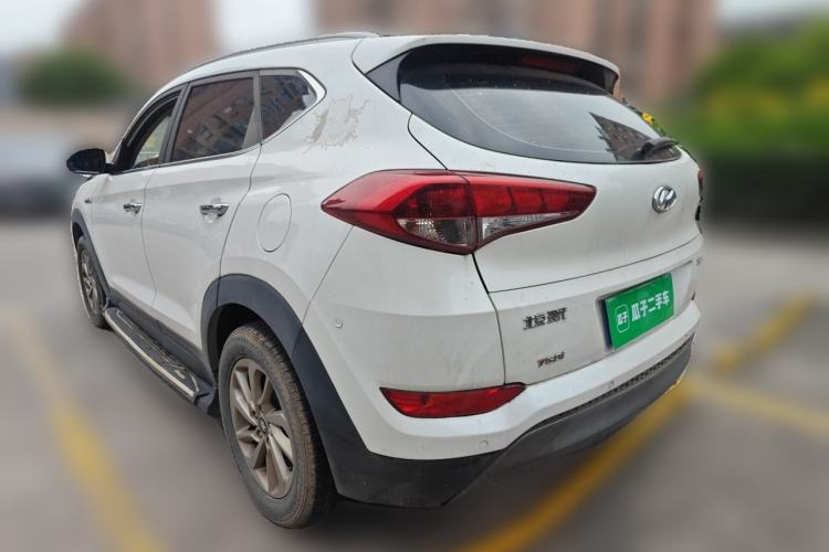 Used Hyundai Tucson 2015 1.6T Dual-Clutch Two-Wheel-Drive Smart Model Rear Left 45 Deg