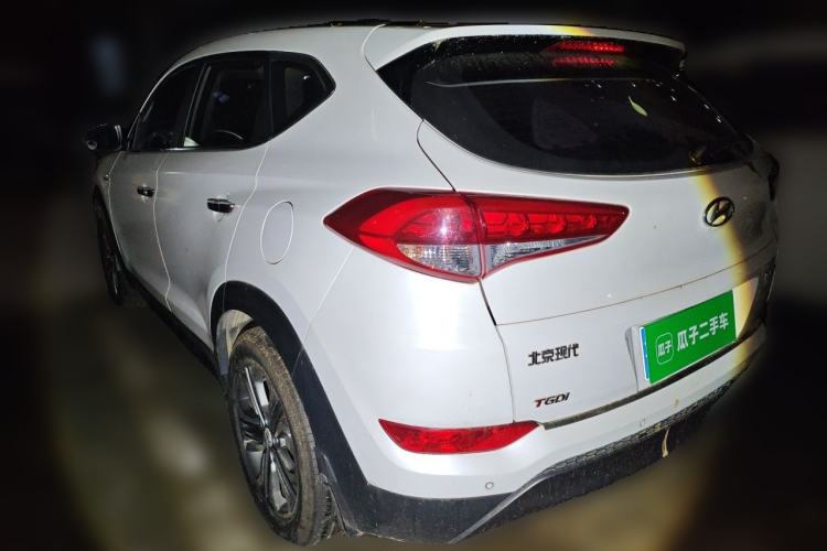 Used Hyundai Tucson 2015 1.6T Dual-Clutch Two-Wheel-Drive Leading Model Rear Left 45 Deg