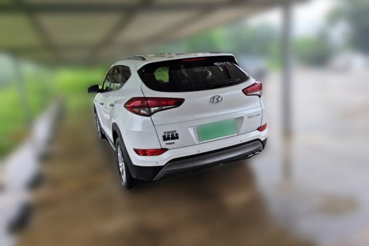 Used Hyundai Tucson 2015 1.6T Dual-Clutch Two-Wheel-Drive Smart Model Rear Left 45 Deg