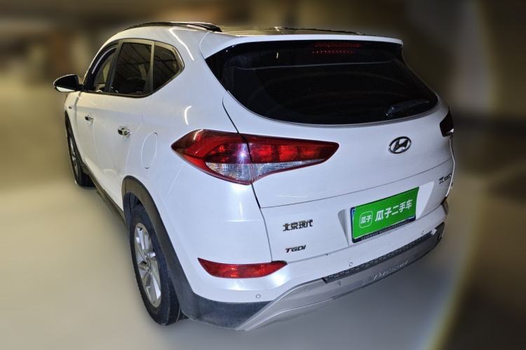 Used Hyundai Tucson 2015 1.6T Dual-Clutch Two-Wheel-Drive Smart Model Rear Left 45 Deg