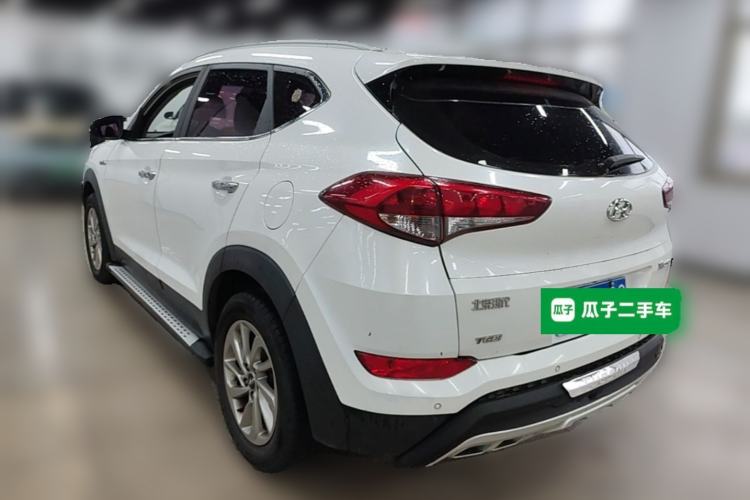 Used Hyundai Tucson 2015 1.6T Dual-Clutch Two-Wheel-Drive Smart Model Rear Left 45 Deg
