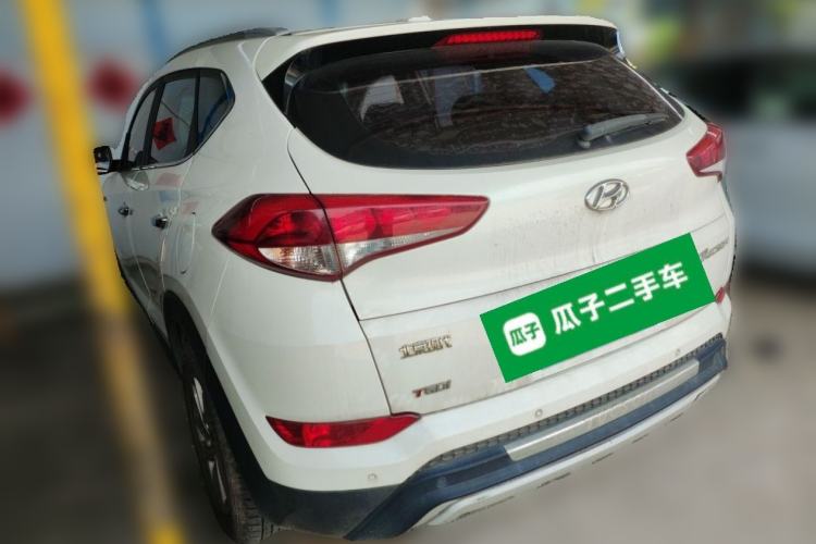 Used Hyundai Tucson 2015 1.6T Dual-Clutch Two-Wheel-Drive Smart Model Rear Left 45 Deg