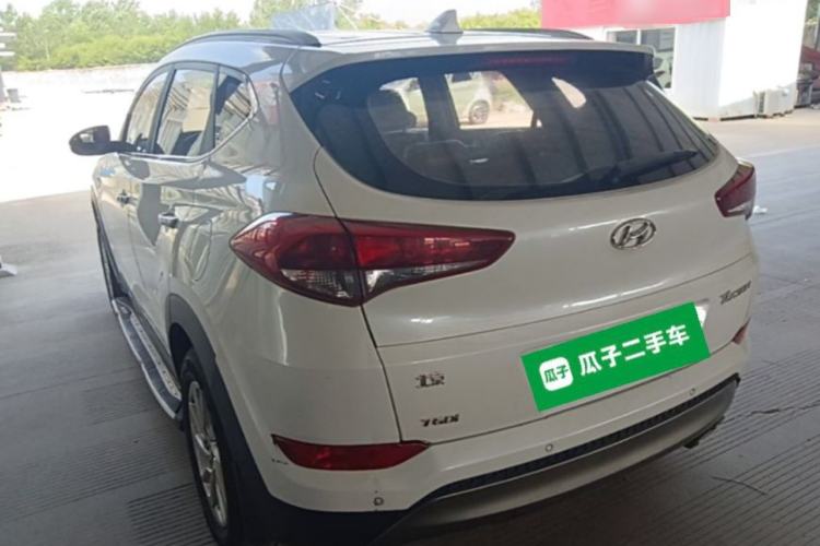 Used Hyundai Tucson 2015 1.6T Dual-Clutch Two-Wheel-Drive Smart Model Rear Left 45 Deg