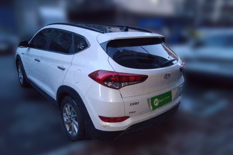Used Hyundai Tucson 2015 1.6T Dual-Clutch Two-Wheel-Drive Smart Model Rear Left 45 Deg