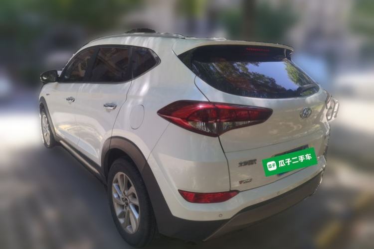 Used Hyundai Tucson 2015 1.6T Dual-Clutch Two-Wheel-Drive Smart Model Rear Left 45 Deg