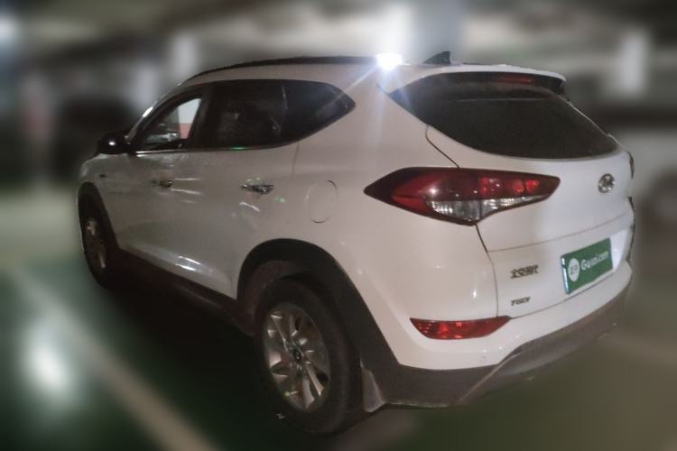 Used Hyundai Tucson 2015 1.6T Dual-Clutch Two-Wheel-Drive Smart Model Rear Left 45 Deg