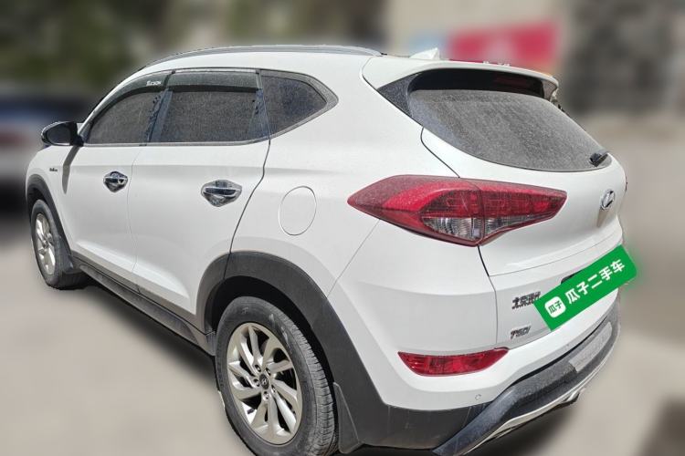 Used Hyundai Tucson 2015 1.6T Dual-Clutch Two-Wheel-Drive Smart Model Rear Left 45 Deg