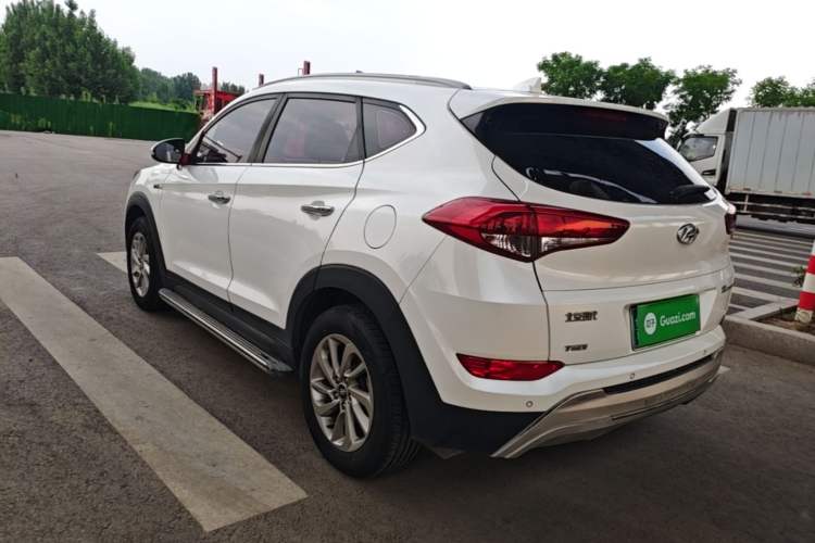 Used Hyundai Tucson 2015 1.6T Dual-Clutch Two-Wheel-Drive Smart Model Rear Left 45 Deg