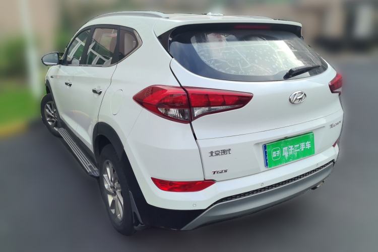 Used Hyundai Tucson 2015 1.6T Dual-Clutch Two-Wheel-Drive Smart Model Rear Left 45 Deg