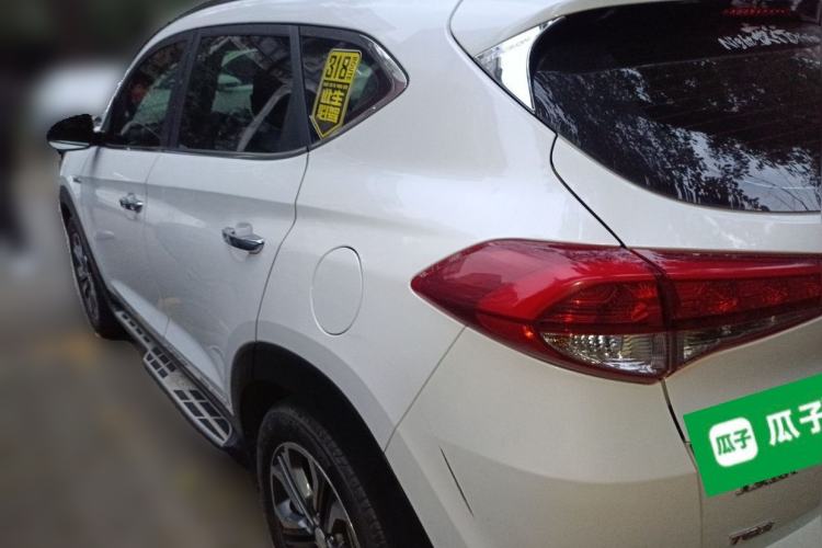 Used Hyundai Tucson 2015 1.6T Dual-Clutch Four-Wheel Drive Flagship Model Rear Left 45 Deg