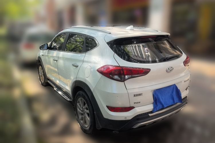 Used Hyundai Tucson 2015 1.6T Dual-Clutch Two-Wheel-Drive Smart Model Rear Left 45 Deg