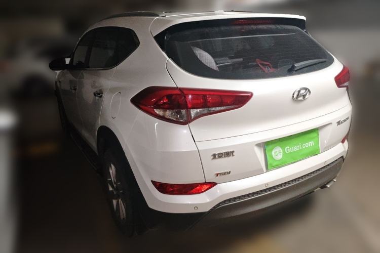 Used Hyundai Tucson 2015 1.6T Dual-Clutch Two-Wheel-Drive Smart Model Rear Left 45 Deg