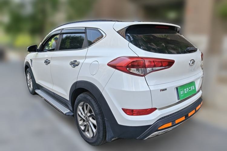 Used Hyundai Tucson 2015 1.6T Dual-Clutch Two-Wheel-Drive Smart Model Rear Left 45 Deg
