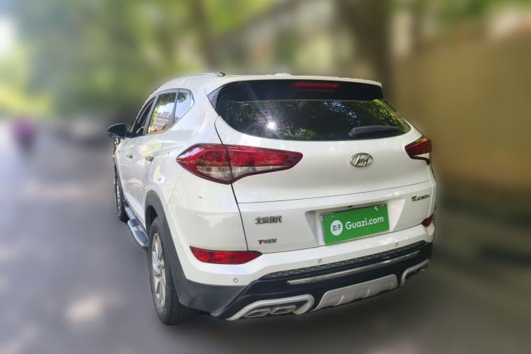 Used Hyundai Tucson 2015 1.6T Dual-Clutch Two-Wheel-Drive Smart Model Rear Left 45 Deg