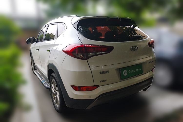 Used Hyundai Tucson 2015 1.6T Dual-Clutch Two-Wheel-Drive Smart Model Rear Left 45 Deg