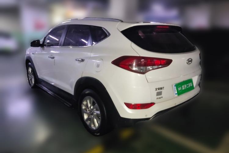 Used Hyundai Tucson 2015 1.6T Dual-Clutch Two-Wheel-Drive Smart Model Rear Left 45 Deg