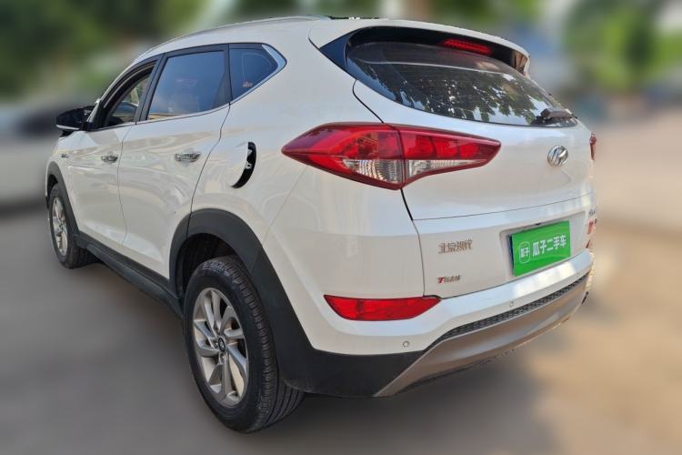 Used Hyundai Tucson 2015 1.6T Dual-Clutch Two-Wheel-Drive Smart Model Rear Left 45 Deg