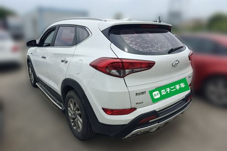 Used Hyundai Tucson 2015 1.6T Dual-Clutch Two-Wheel-Drive Smart Model Rear Left 45 Deg