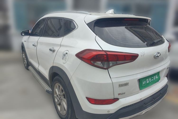 Used Hyundai Tucson 2015 1.6T Dual-Clutch Two-Wheel-Drive Smart Model Rear Left 45 Deg