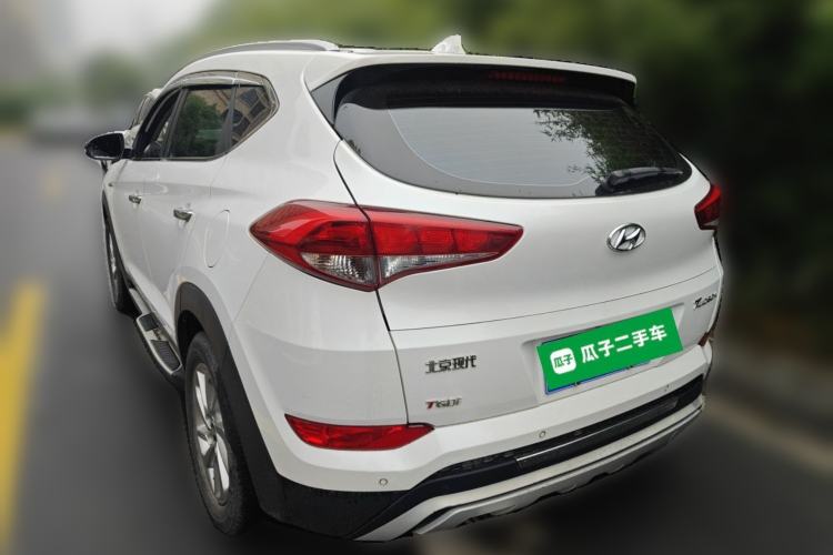 Used Hyundai Tucson 2015 1.6T Dual-Clutch Two-Wheel-Drive Smart Model Rear Left 45 Deg