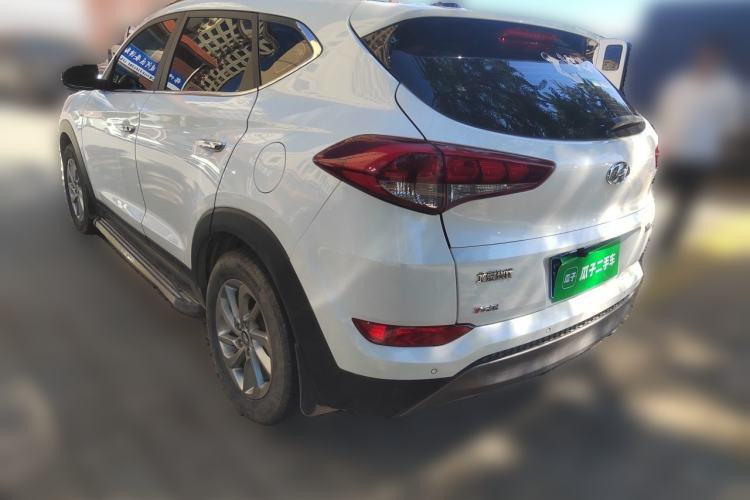 Used Hyundai Tucson 2015 1.6T Dual-Clutch Two-Wheel-Drive Smart Model Rear Left 45 Deg