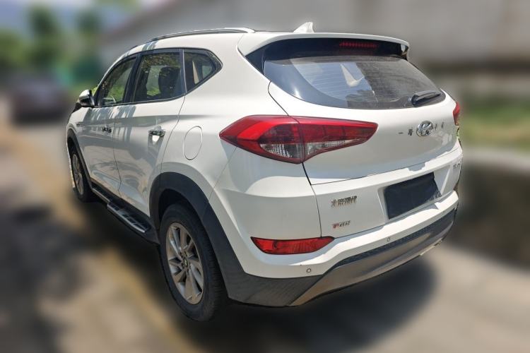 Used Hyundai Tucson 2015 1.6T Dual-Clutch Two-Wheel-Drive Smart Model Rear Left 45 Deg