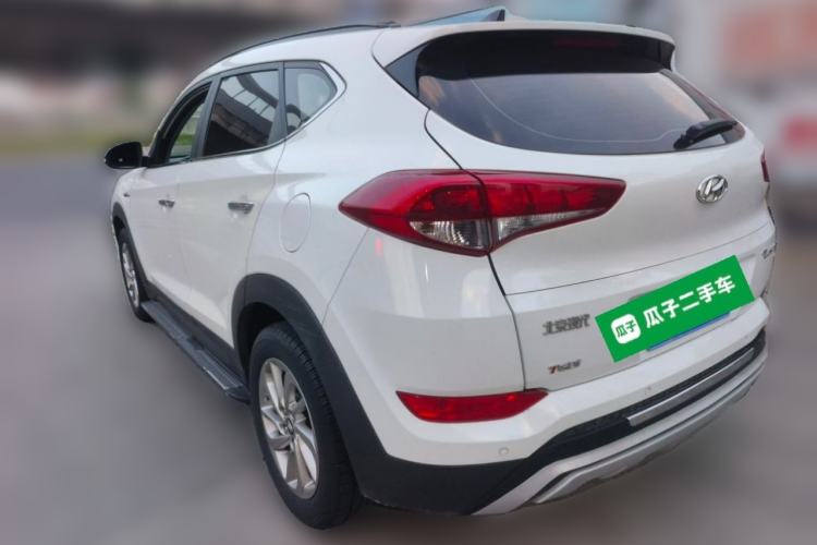 Used Hyundai Tucson 2015 1.6T Dual-Clutch Two-Wheel-Drive Smart Model Rear Left 45 Deg