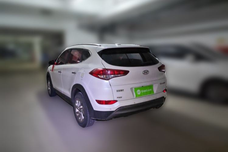 Used Hyundai Tucson 2015 1.6T Dual-Clutch Two-Wheel-Drive Smart Model Rear Left 45 Deg