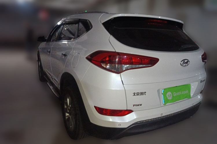 Used Hyundai Tucson 2015 1.6T Dual-Clutch Two-Wheel-Drive Smart Model Rear Left 45 Deg
