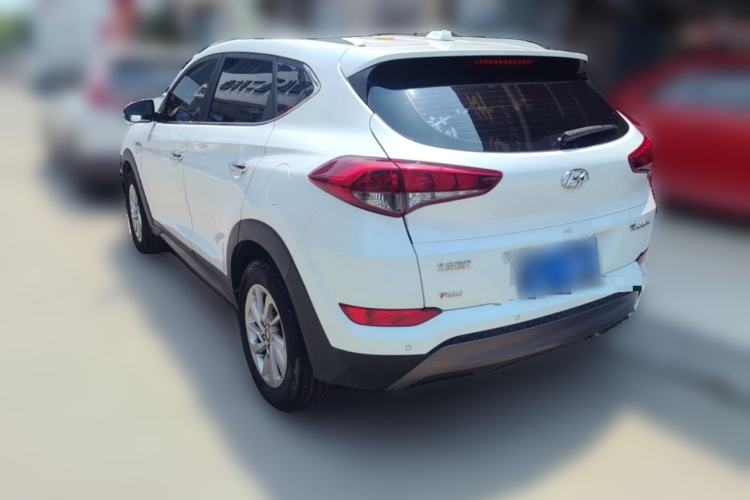 Used Hyundai Tucson 2015 1.6T Dual-Clutch Two-Wheel-Drive Smart Model Rear Left 45 Deg