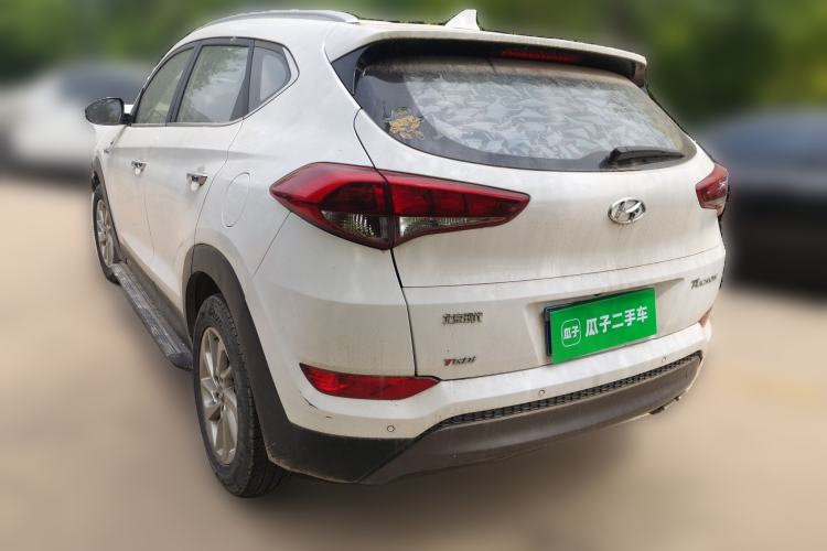 Used Hyundai Tucson 2015 1.6T Dual-Clutch Two-Wheel-Drive Smart Model Rear Left 45 Deg