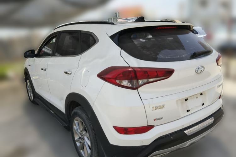 Used Hyundai Tucson 2015 1.6T Dual-Clutch Two-Wheel-Drive Smart Model Rear Left 45 Deg