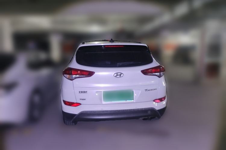 Used Hyundai Tucson 2015 1.6T Dual-Clutch Two-Wheel-Drive Smart Model Rear