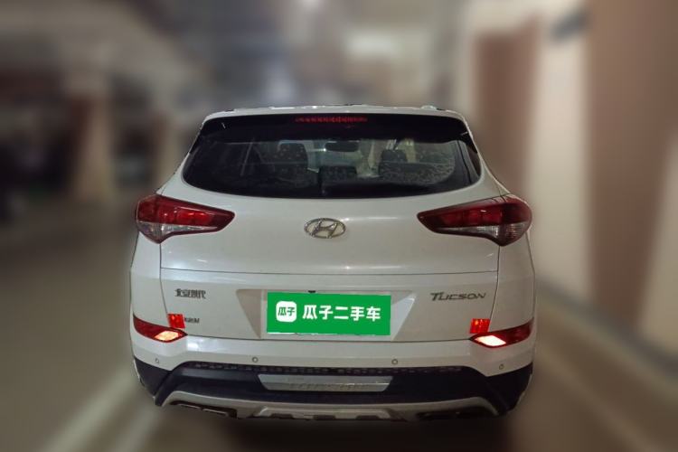 Used Hyundai Tucson 2015 1.6T Dual-Clutch Two-Wheel-Drive Smart Model Rear
