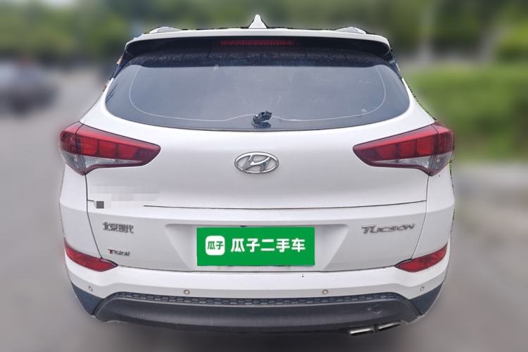 Used Hyundai Tucson 2015 1.6T Dual-Clutch Two-Wheel-Drive Smart Model Rear
