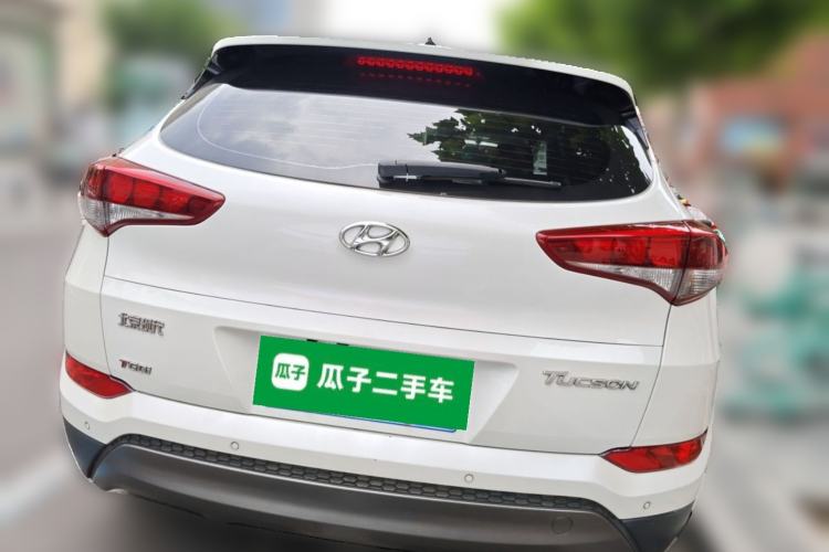 Used Hyundai Tucson 2015 1.6T Dual-Clutch Two-Wheel-Drive Smart Model Rear