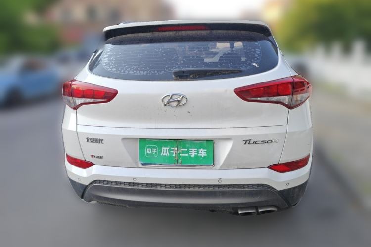 Used Hyundai Tucson 2015 1.6T Dual-Clutch Two-Wheel-Drive Smart Model Rear