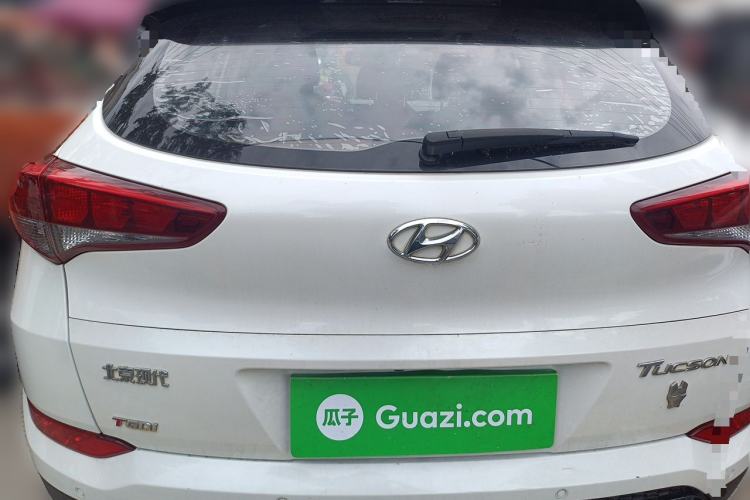 Used Hyundai Tucson 2015 1.6T Dual-Clutch Two-Wheel-Drive Smart Model Rear
