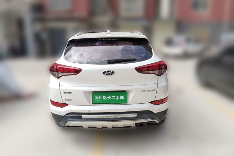 Used Hyundai Tucson 2015 1.6T Dual-Clutch Two-Wheel-Drive Smart Model Rear