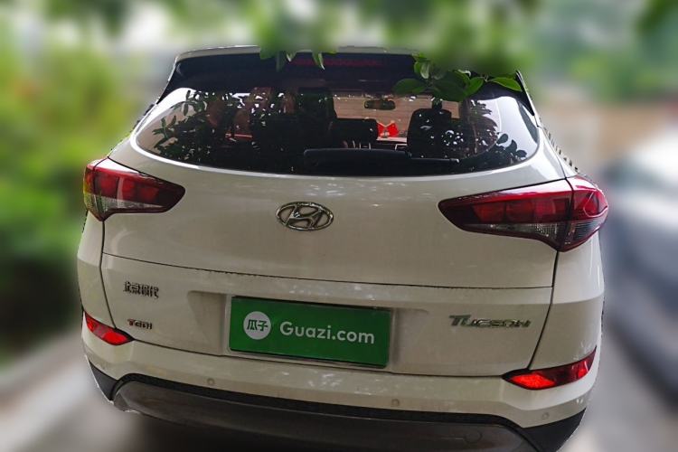 Used Hyundai Tucson 2015 1.6T Dual-Clutch Two-Wheel-Drive Smart Model Rear