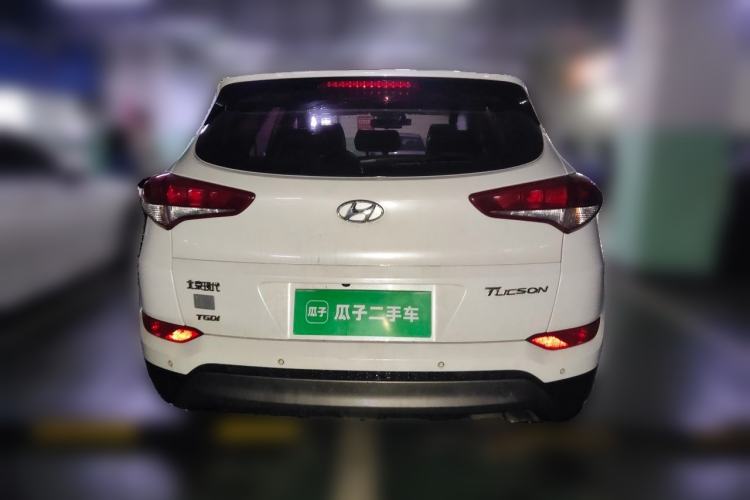 Used Hyundai Tucson 2015 1.6T Dual-Clutch Two-Wheel-Drive Smart Model Rear