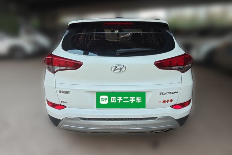 Used Hyundai Tucson 2015 1.6T Dual-Clutch Two-Wheel-Drive Smart Model Rear