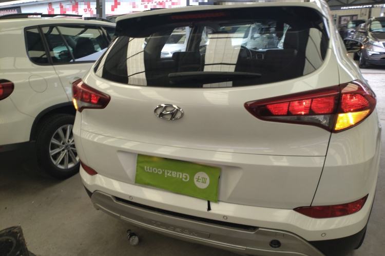 Used Hyundai Tucson 2015 1.6T Dual-Clutch Two-Wheel-Drive Smart Model Rear