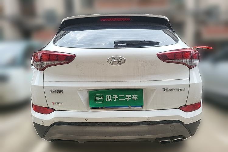 Used Hyundai Tucson 2015 1.6T Dual-Clutch Two-Wheel-Drive Smart Model Rear