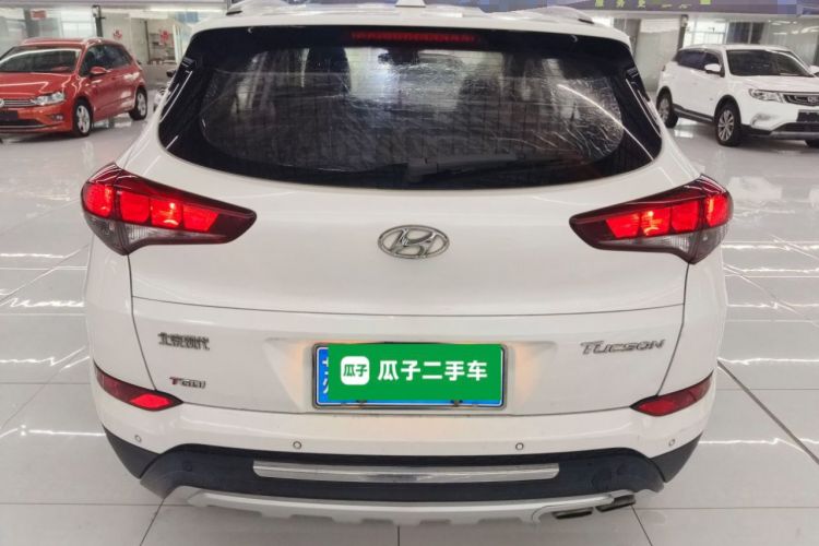 Used Hyundai Tucson 2015 1.6T Dual-Clutch Two-Wheel-Drive Smart Model Rear