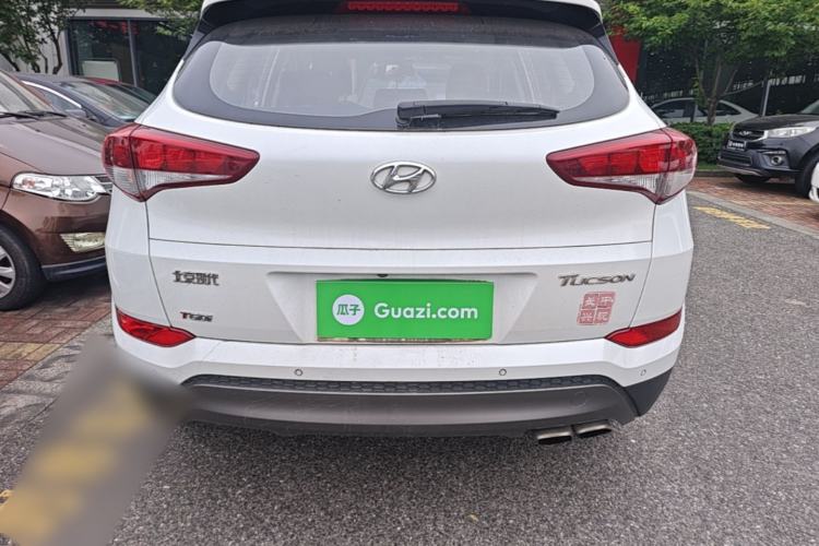 Used Hyundai Tucson 2015 1.6T Dual-Clutch Two-Wheel-Drive Smart Model Rear