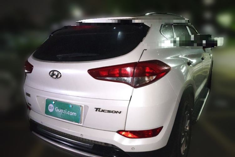 Used Hyundai Tucson 2015 1.6T Dual-Clutch Two-Wheel-Drive Smart Model Rear Right 45 Deg