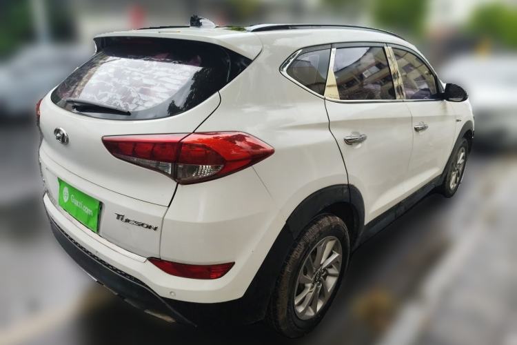 Used Hyundai Tucson 2015 1.6T Dual-Clutch Two-Wheel-Drive Smart Model Rear Right 45 Deg