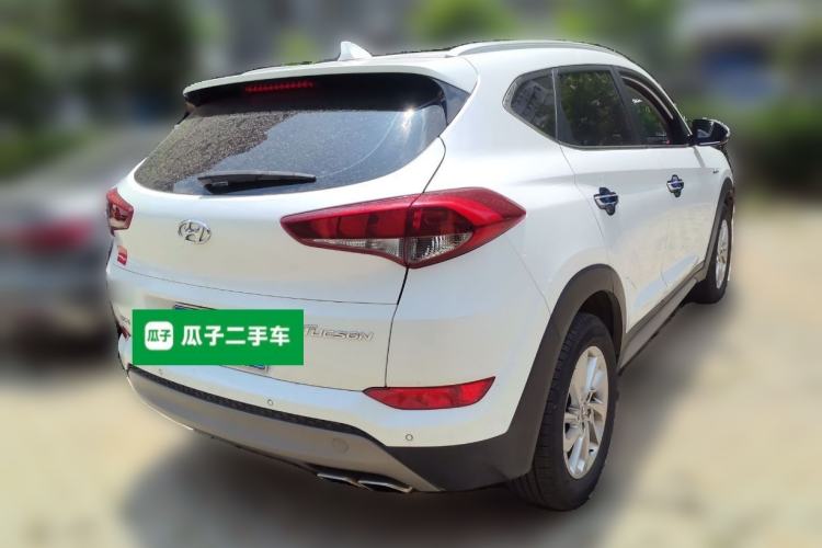 Used Hyundai Tucson 2015 1.6T Dual-Clutch Two-Wheel-Drive Smart Model Rear Right 45 Deg