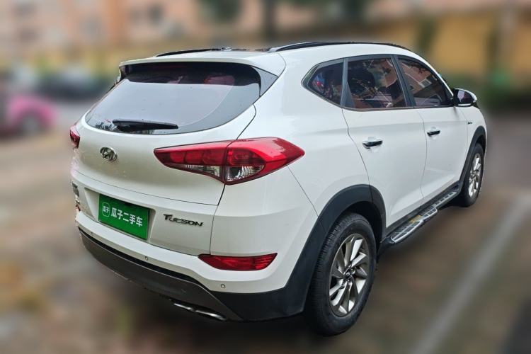 Used Hyundai Tucson 2015 1.6T Dual-Clutch Two-Wheel-Drive Smart Model Rear Right 45 Deg
